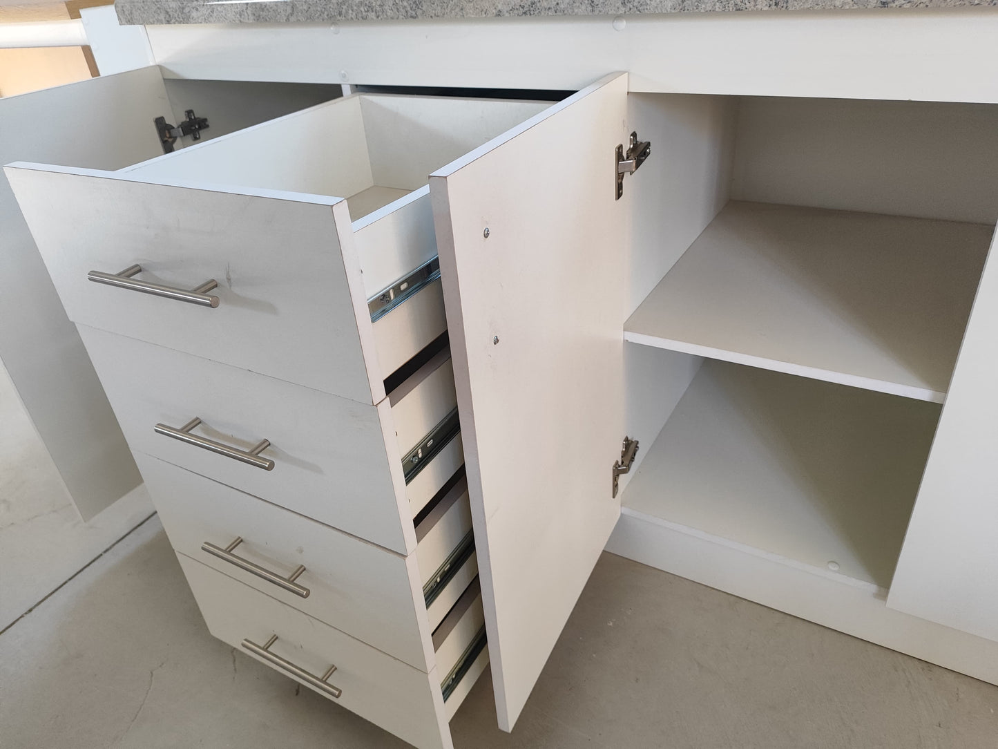 Mueble de cocina 'D'