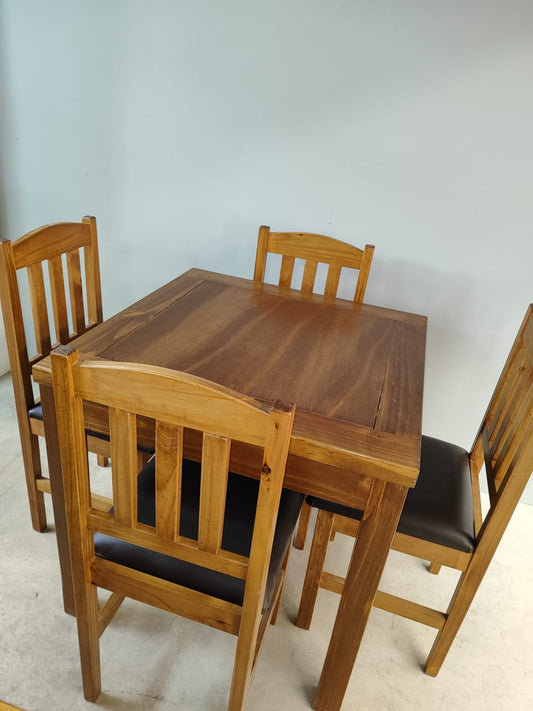 Mesa cuadrada