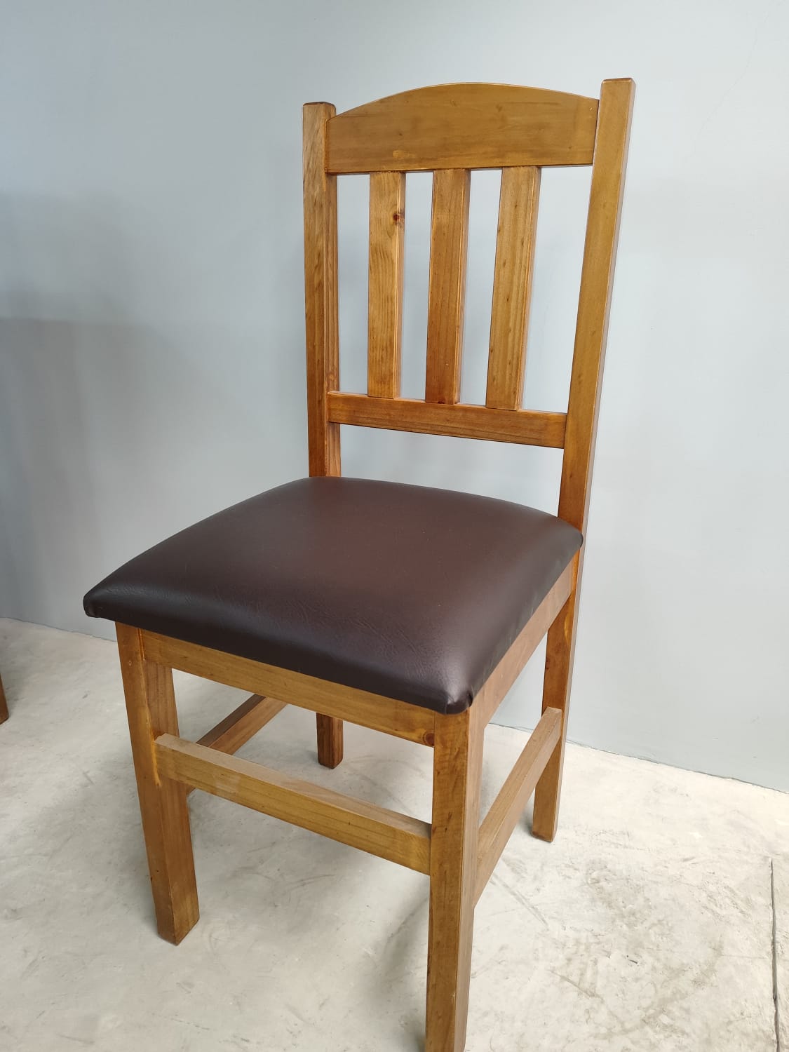 Comedor con paneles de vidrio