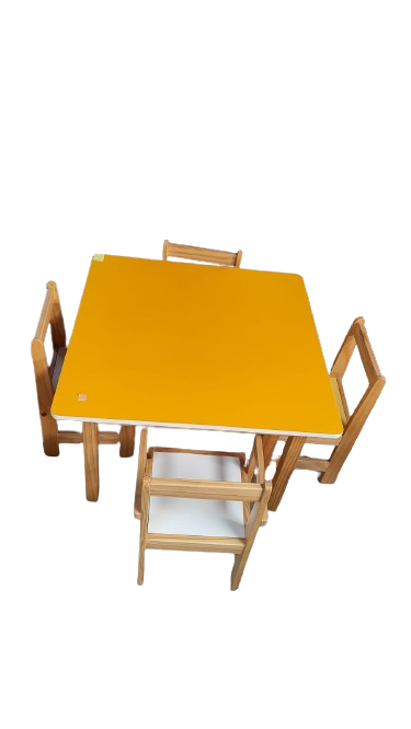 Mesa Cuadrada